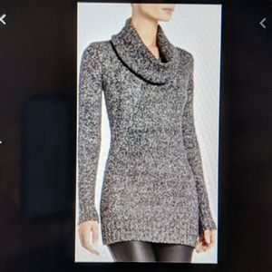 BCBG MaxAzaria crowl neck sweater